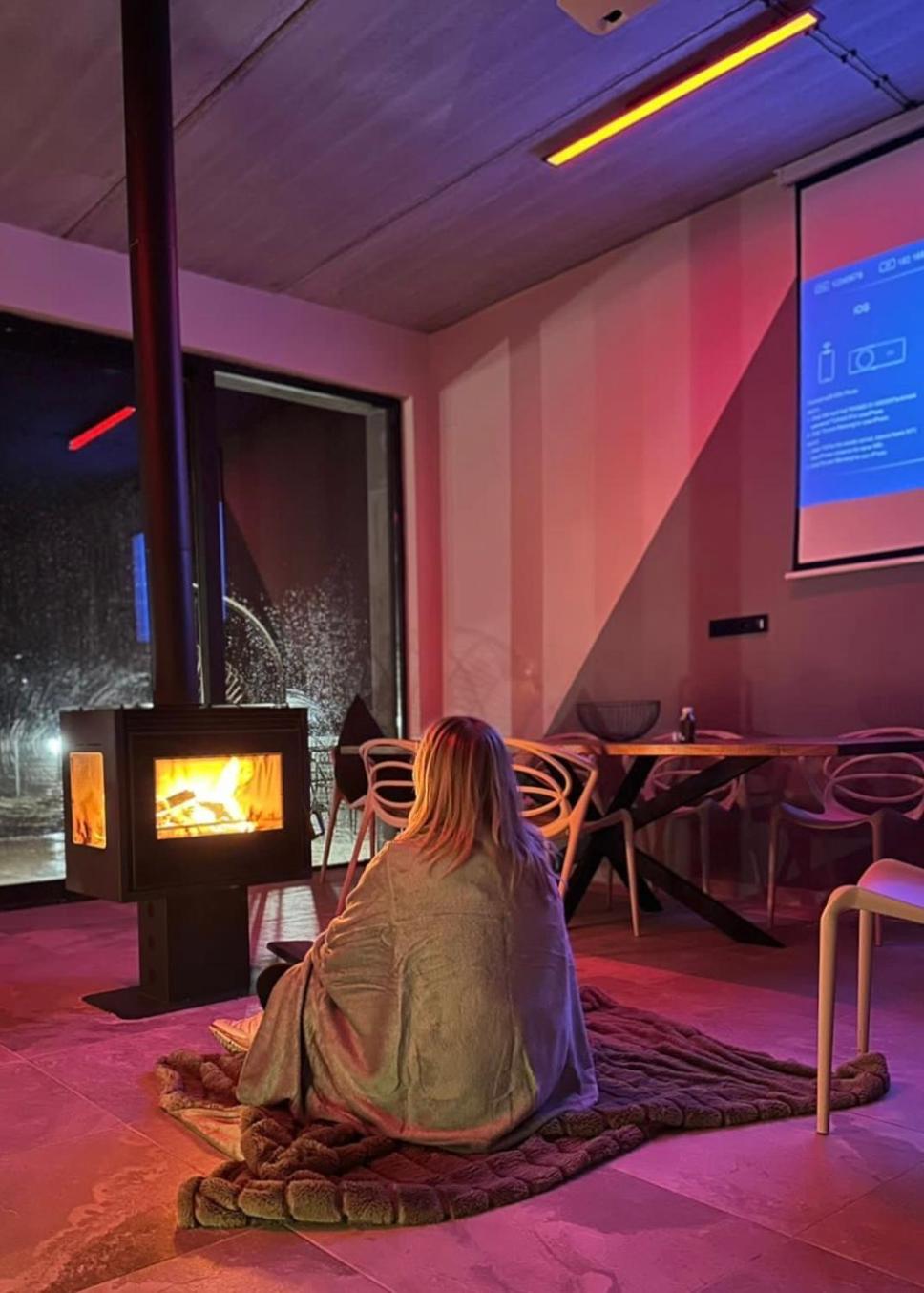 Вилла Alpine Escape Kazbegi Экстерьер фото
